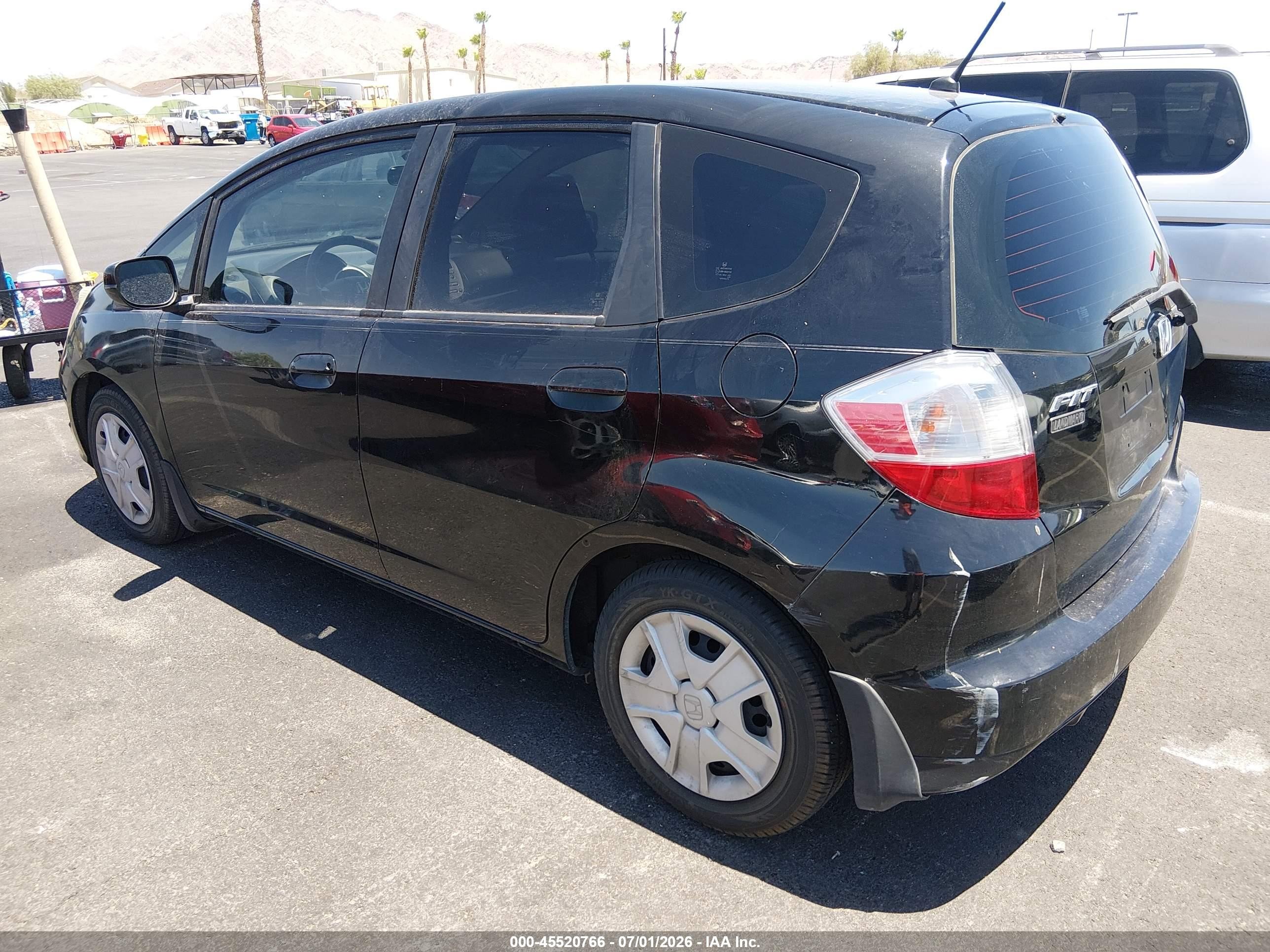 2013 Honda Fit   Black vin: JHMGE8G32DC030473