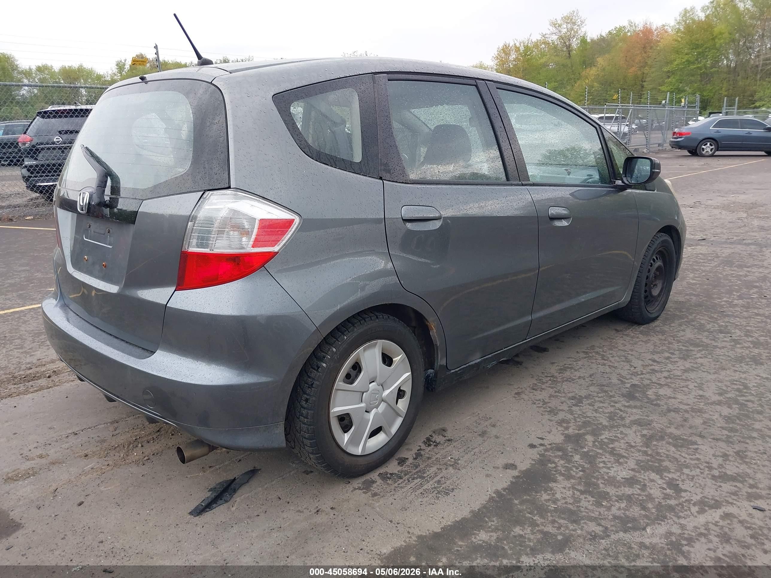 2012 Honda Fit   Gray vin: JHMGE8G33CC039424