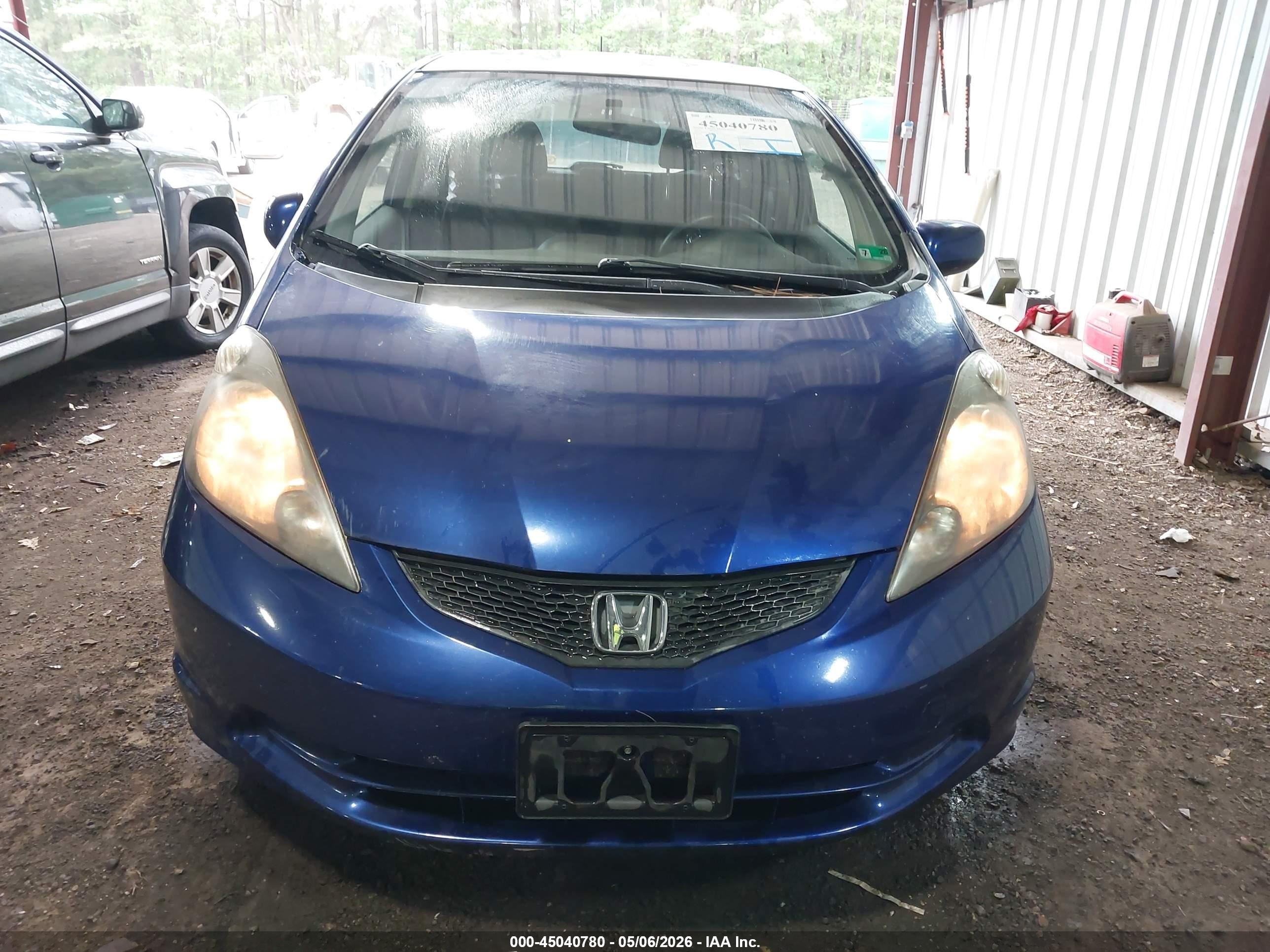 2013 Honda Fit   Blue vin: JHMGE8G33DC059268