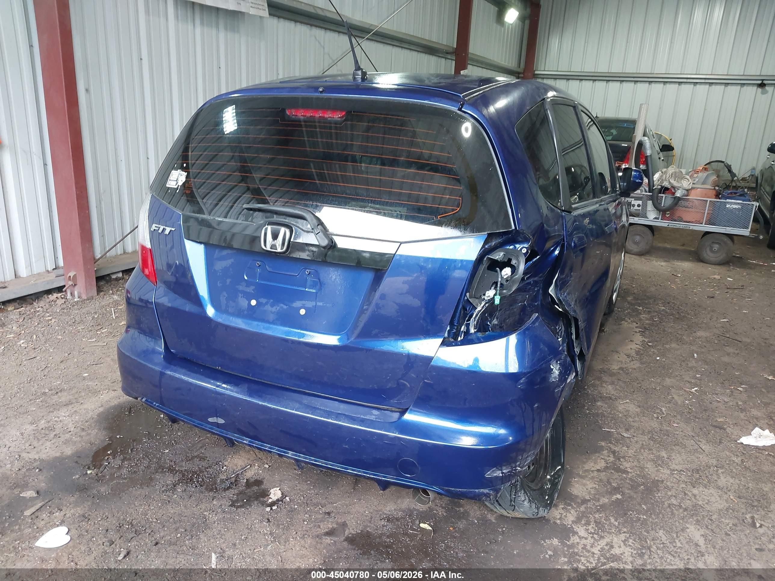 2013 Honda Fit   Blue vin: JHMGE8G33DC059268
