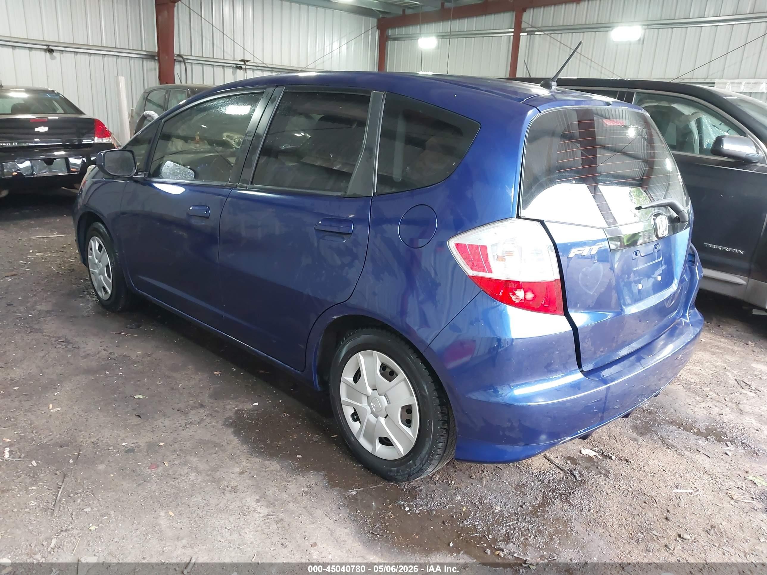 2013 Honda Fit   Blue vin: JHMGE8G33DC059268