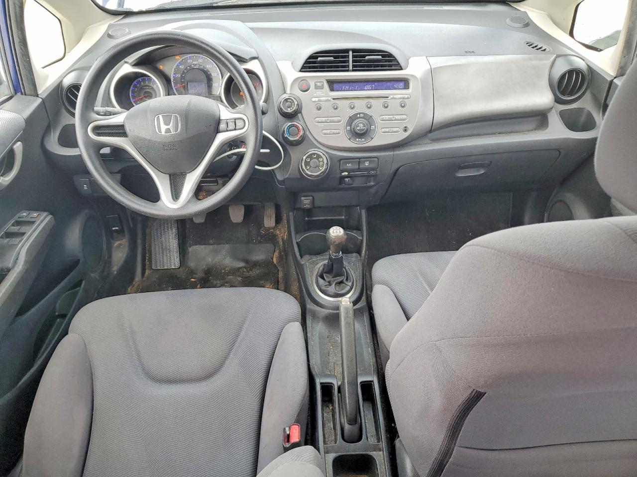 2013 Honda Fit Blue vin: JHMGE8G34DC023847