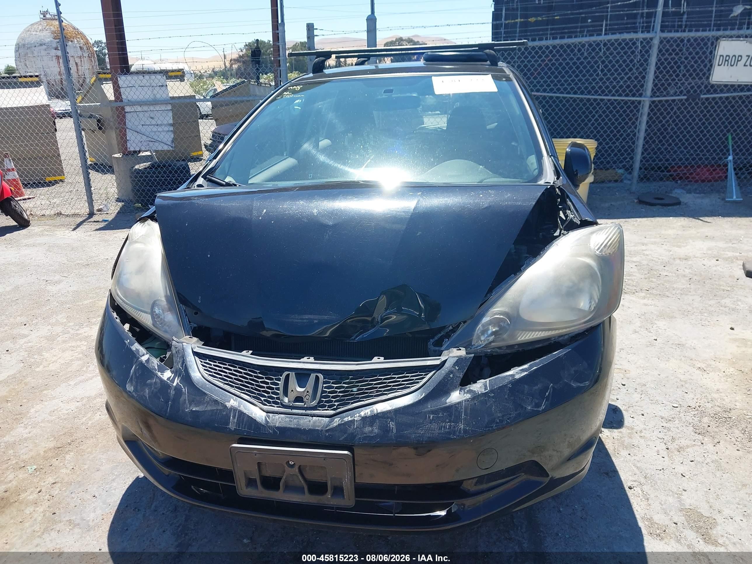 2013 Honda Fit   Черный vin: JHMGE8G34DC054340