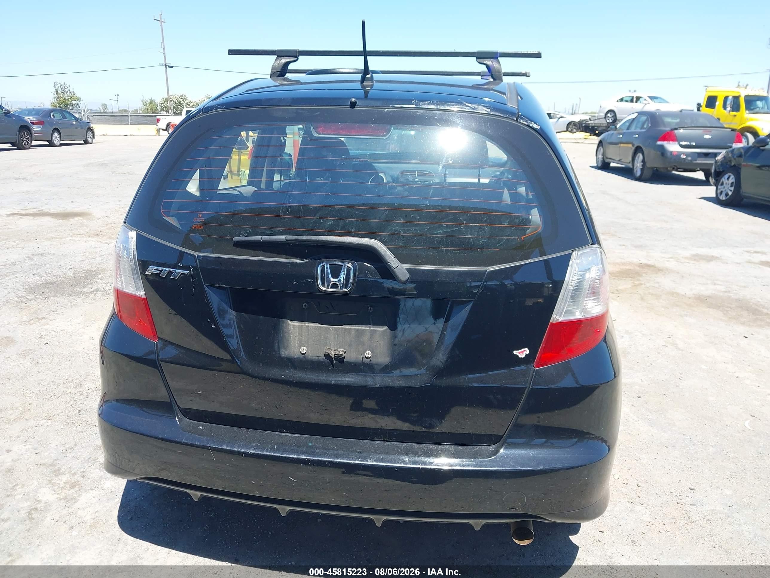 2013 Honda Fit   Черный vin: JHMGE8G34DC054340
