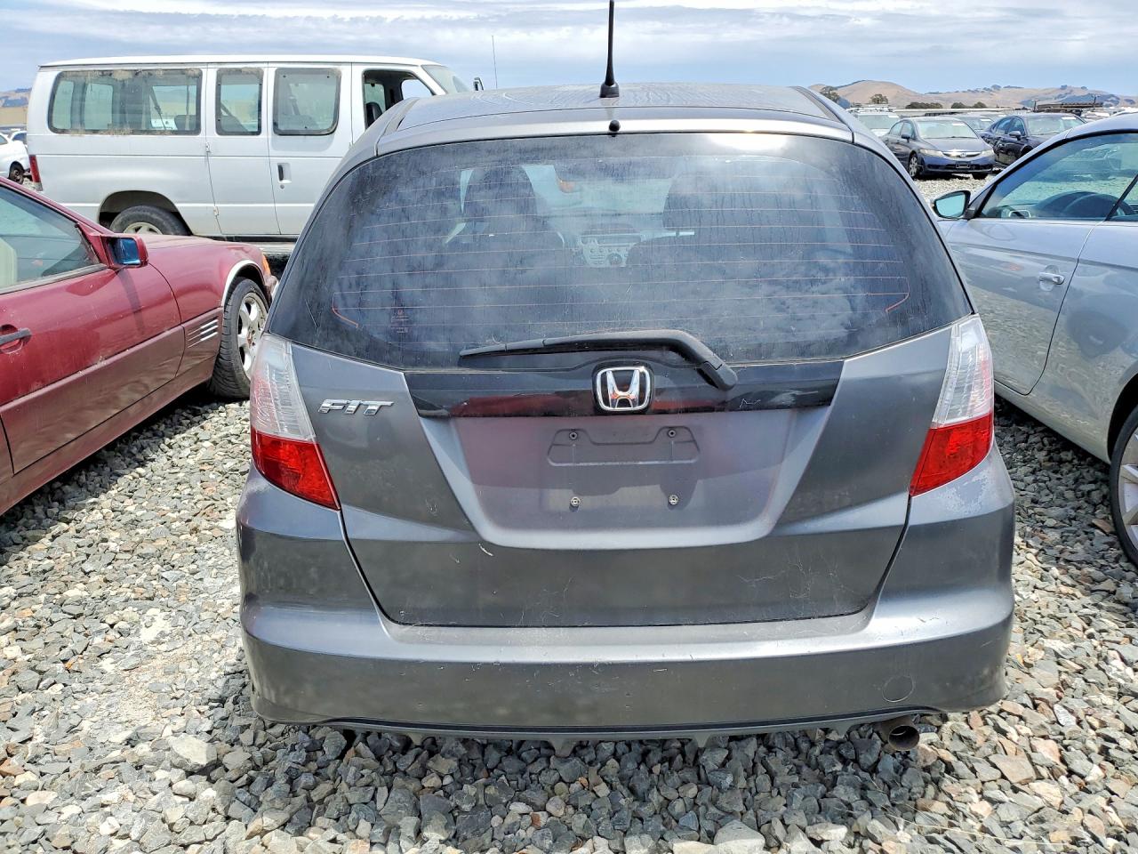2013 Honda Fit Серый vin: JHMGE8G35DC019788