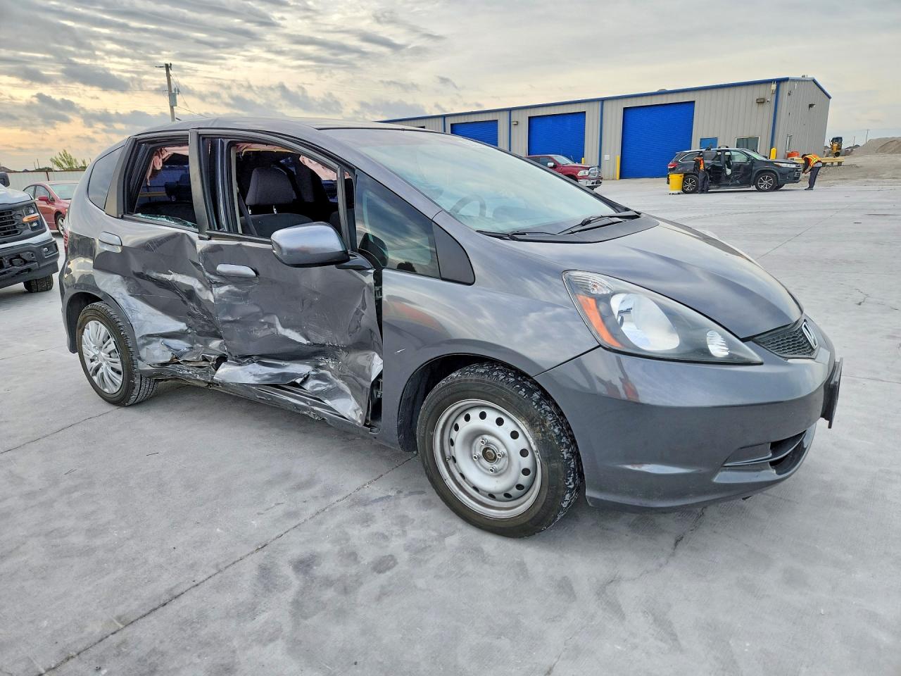 2013 Honda Fit Gray vin: JHMGE8G35DC027552