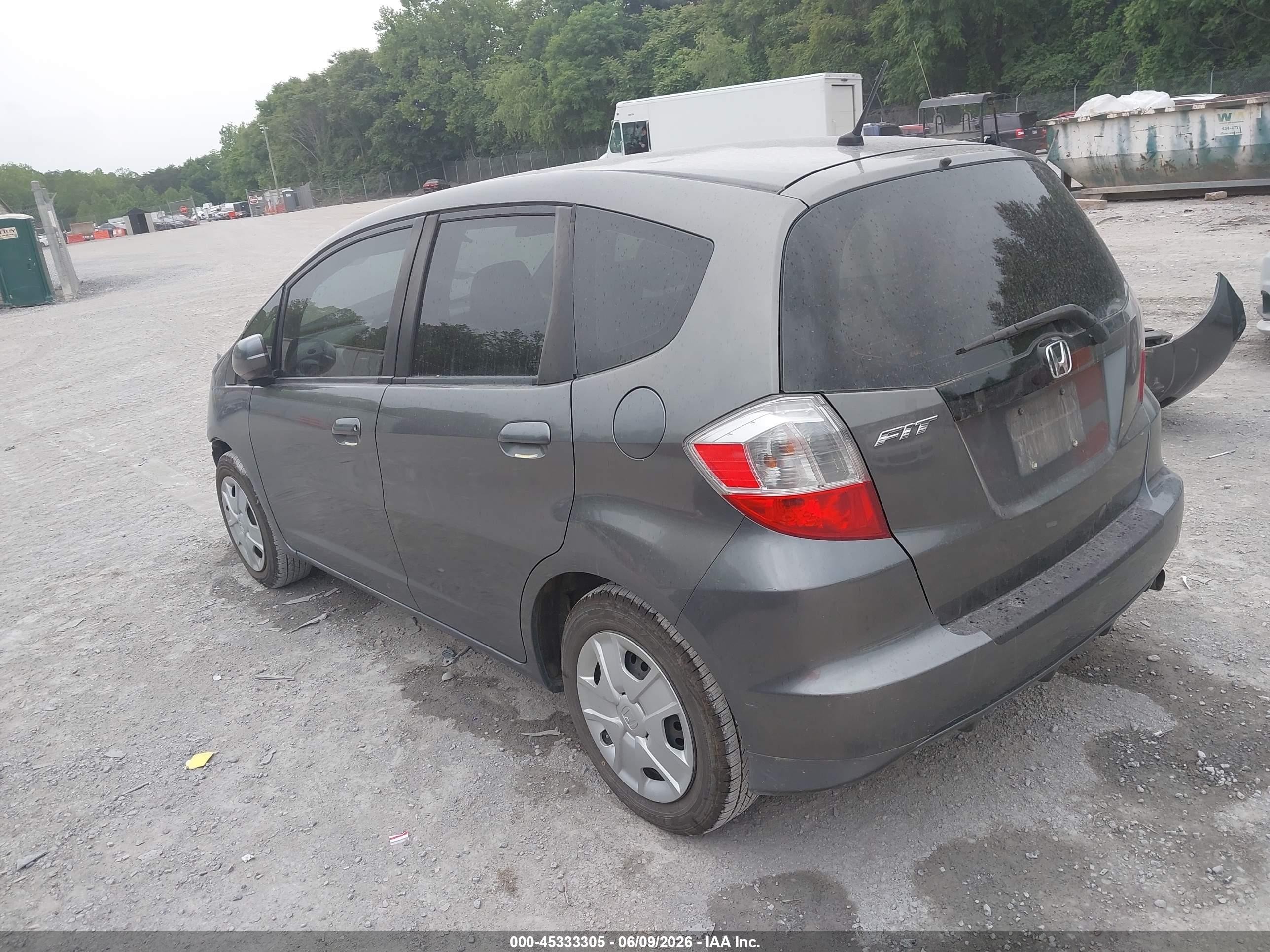 2013 Honda Fit Gray vin: JHMGE8G35DC048739