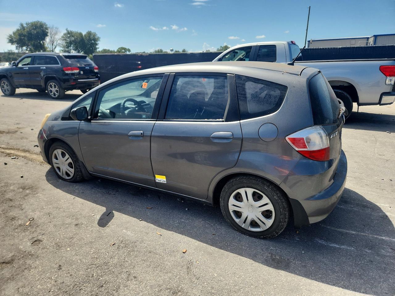 2011 Honda Fit Gray vin: JHMGE8G36BC007453