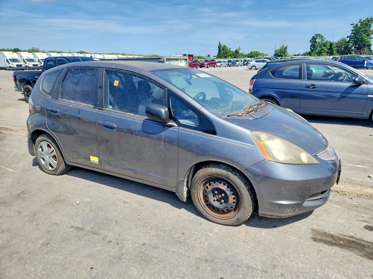 2011 Honda Fit Gray vin: JHMGE8G36BC007453