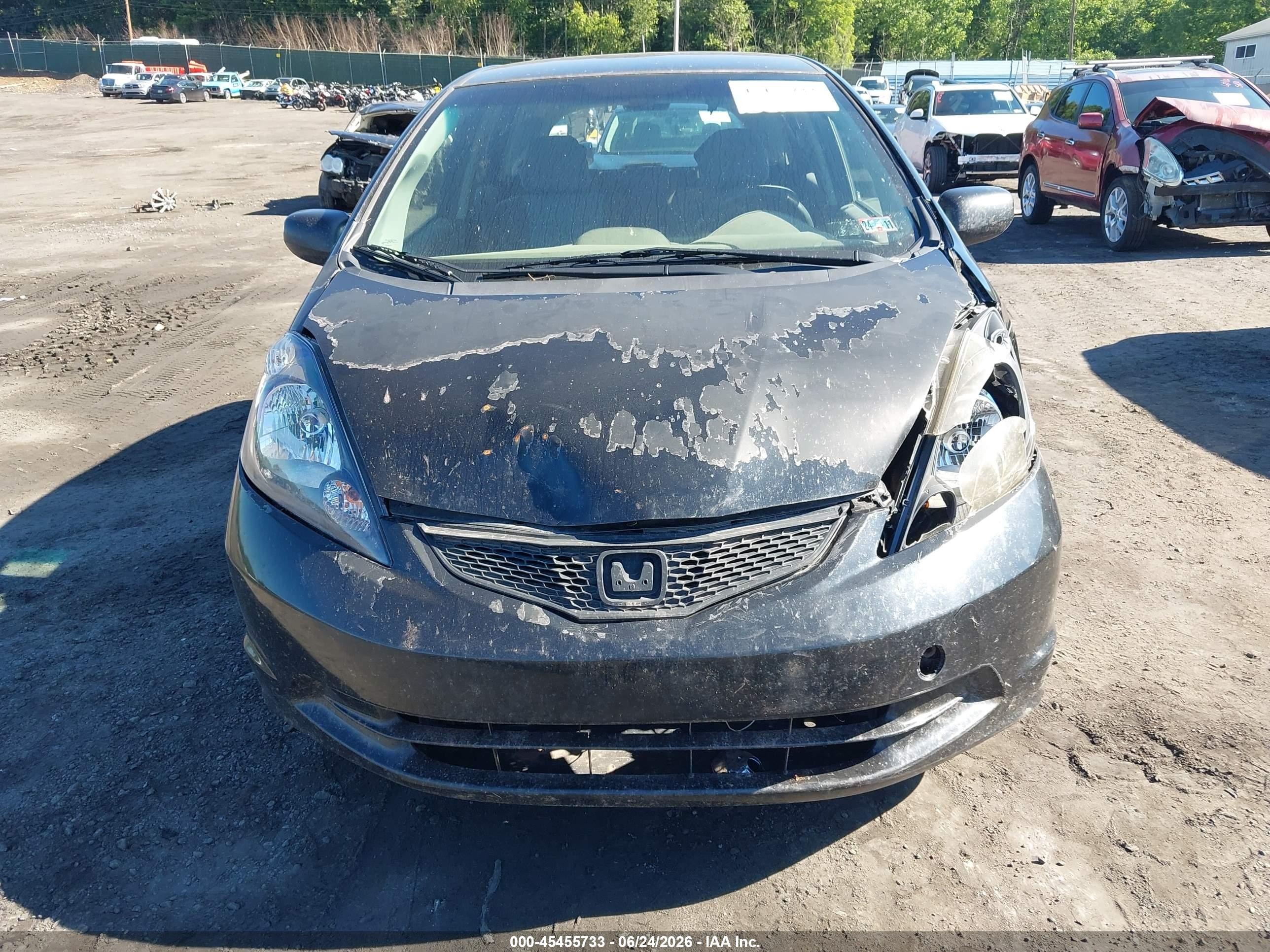 2011 Honda Fit Black vin: JHMGE8G36BS008012
