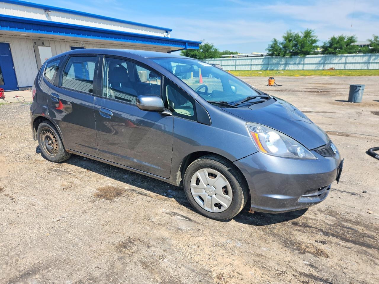 2012 Honda Fit Gray vin: JHMGE8G36CC032063
