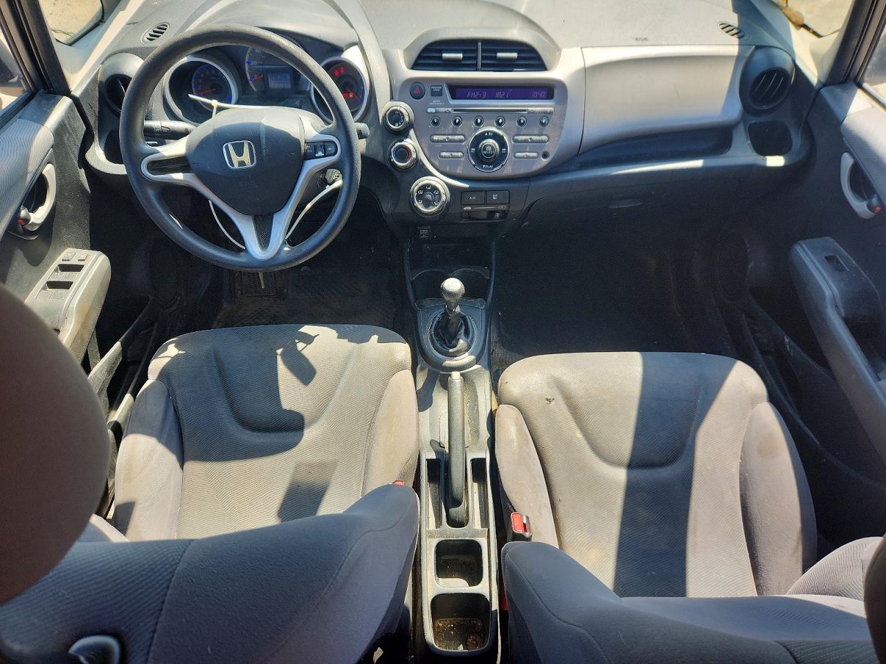 2012 Honda Fit Gray vin: JHMGE8G36CC032063