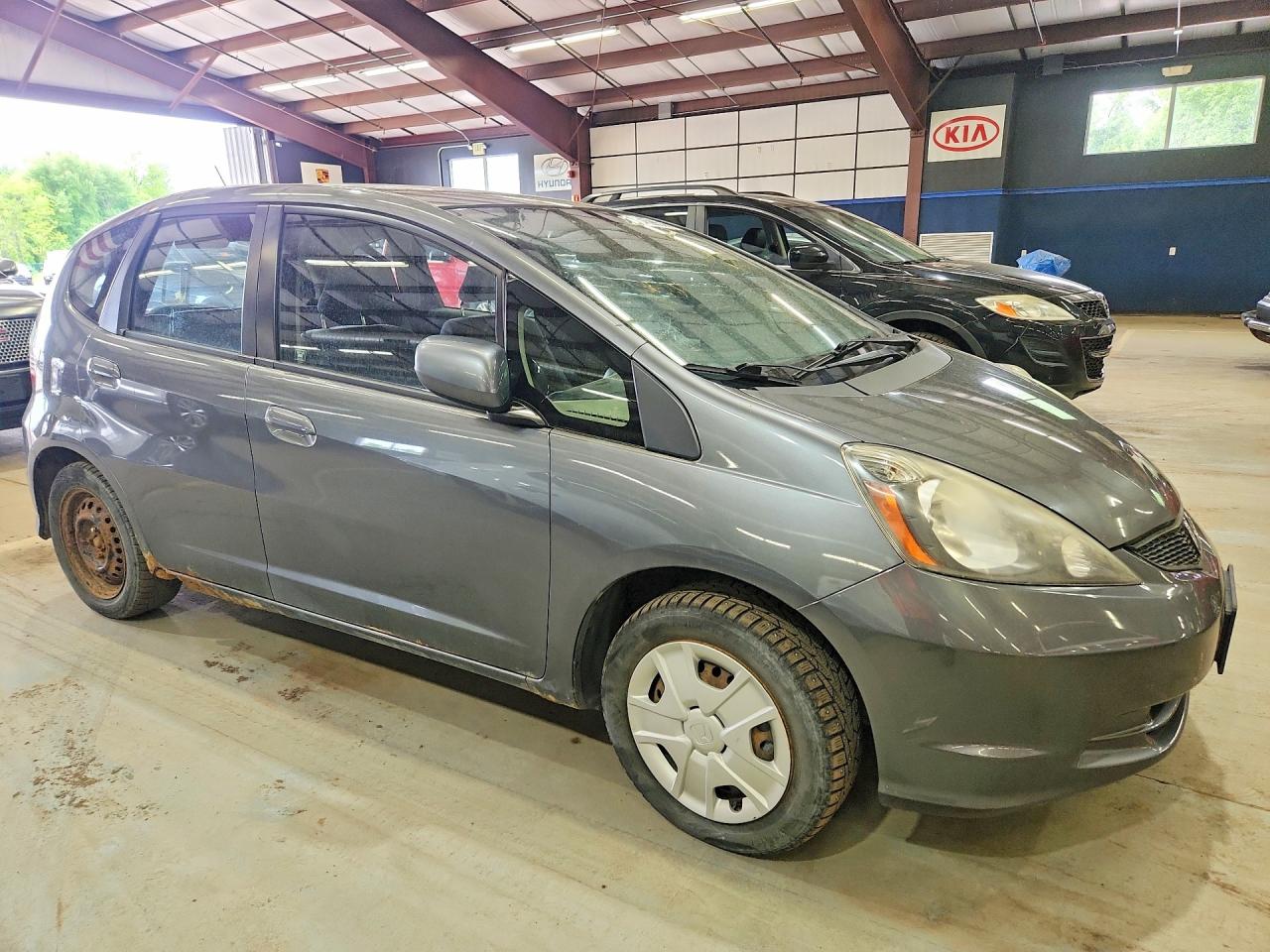 2013 Honda Fit Gray vin: JHMGE8G36DC042335