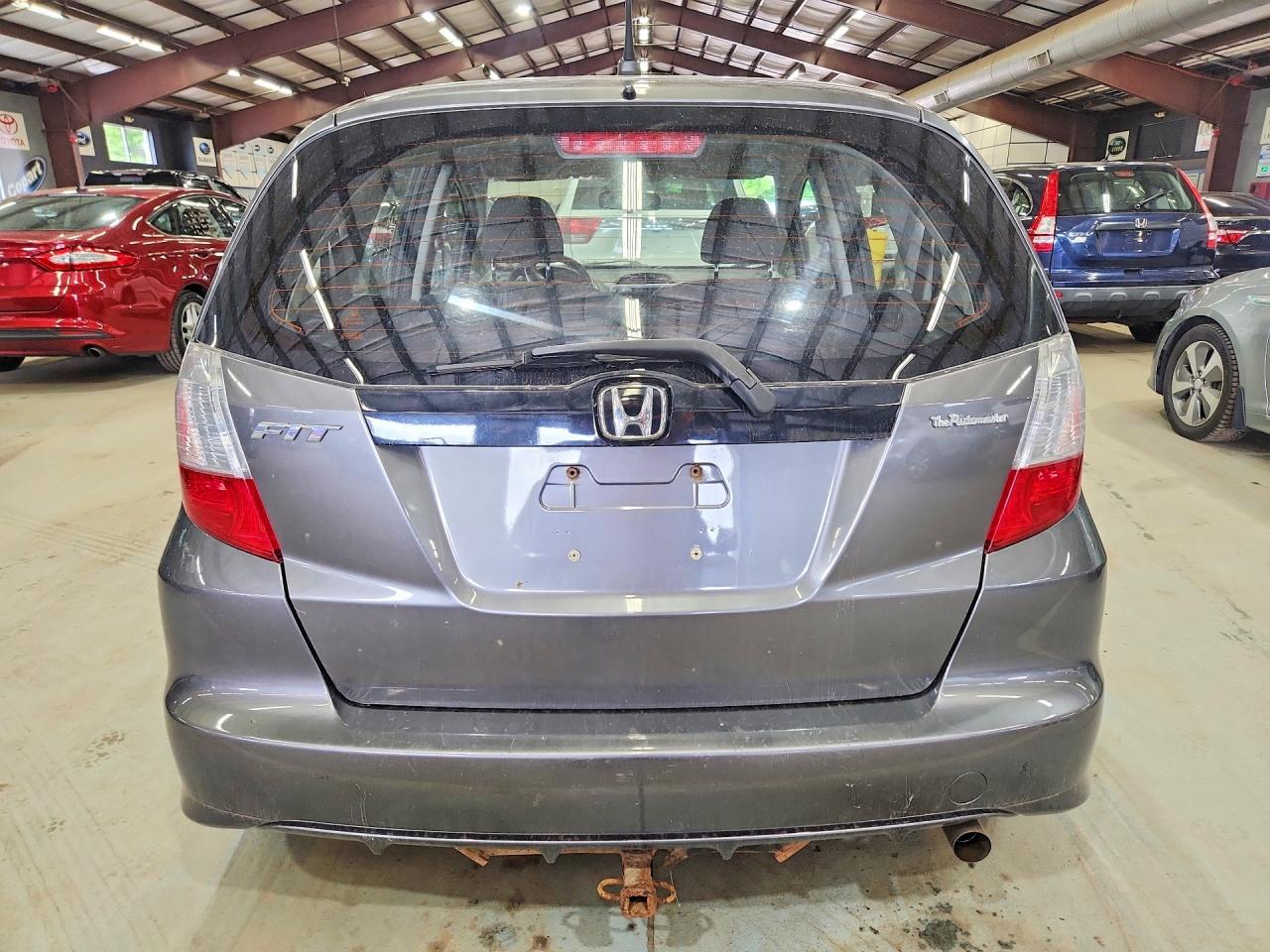 2013 Honda Fit Gray vin: JHMGE8G36DC042335