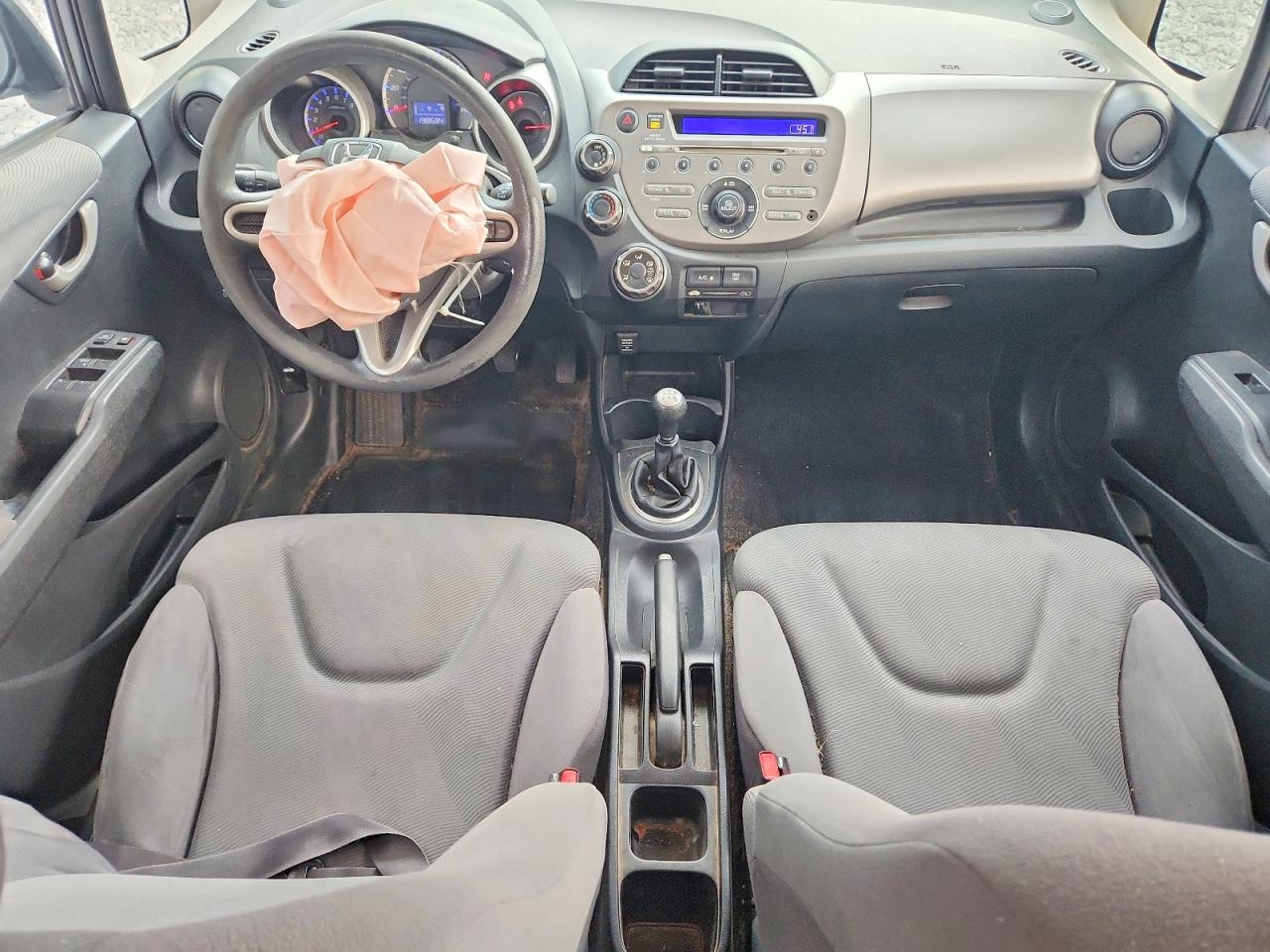 2013 Honda Fit Gray vin: JHMGE8G37DC005312