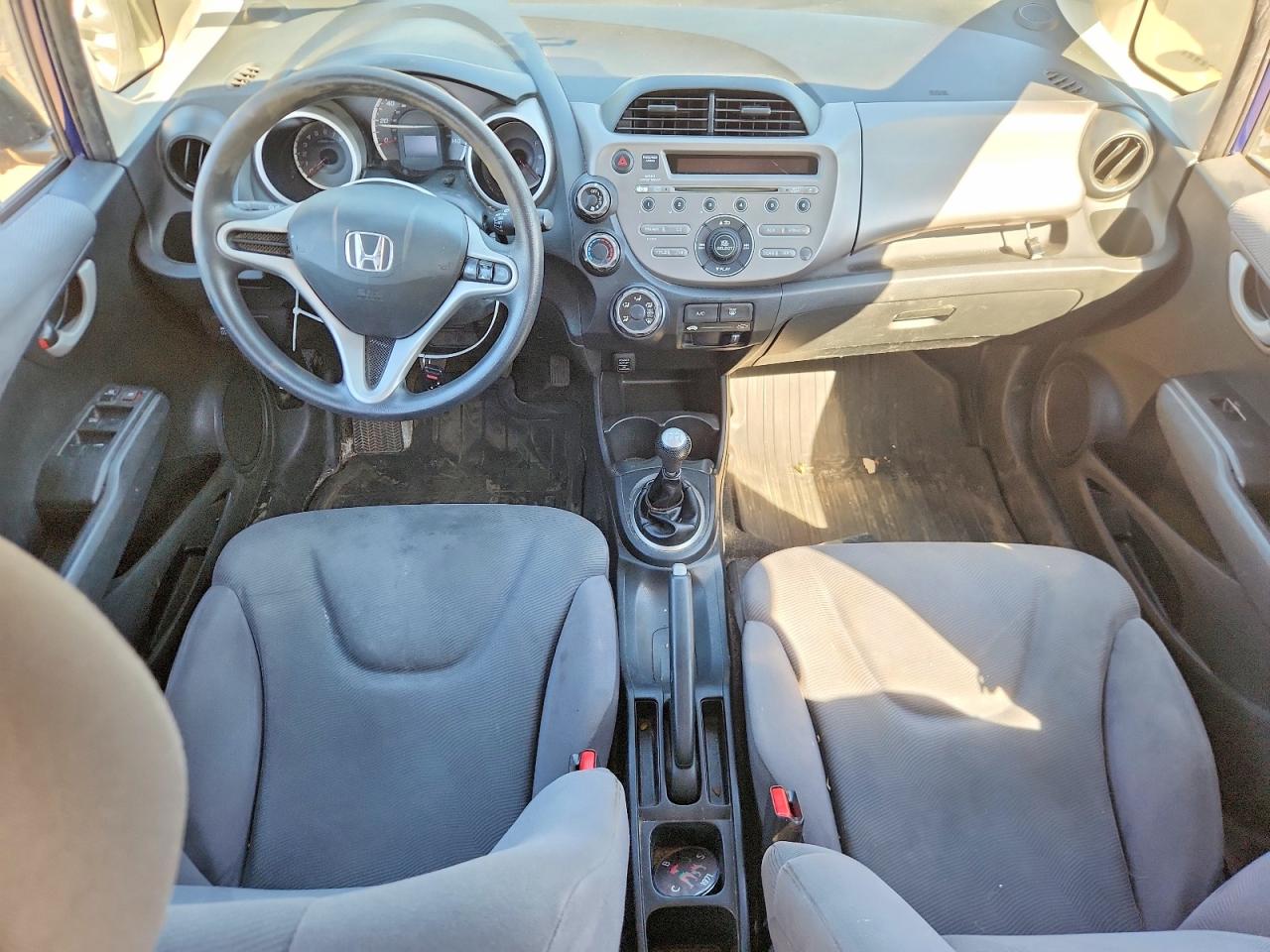 2013 Honda Fit Blue vin: JHMGE8G37DC019629