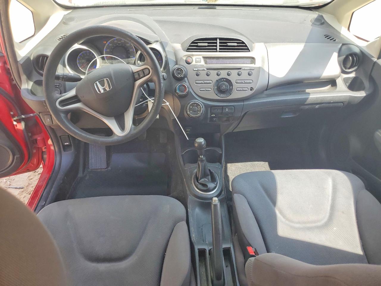 2013 Honda Fit Red vin: JHMGE8G37DC071830