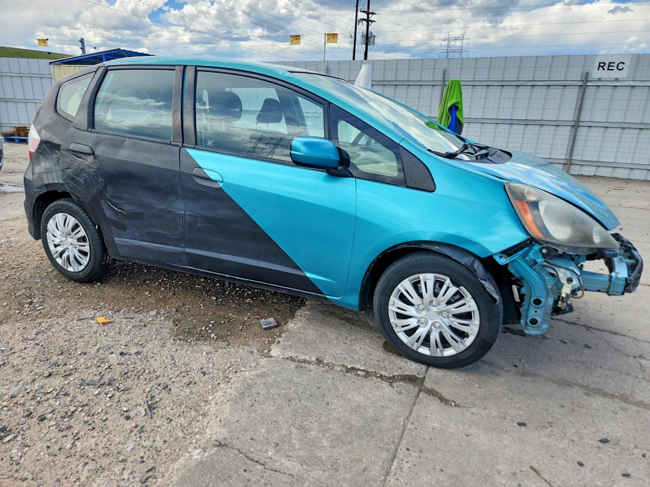 2012 Honda Fit Turquoise vin: JHMGE8G38CC004569