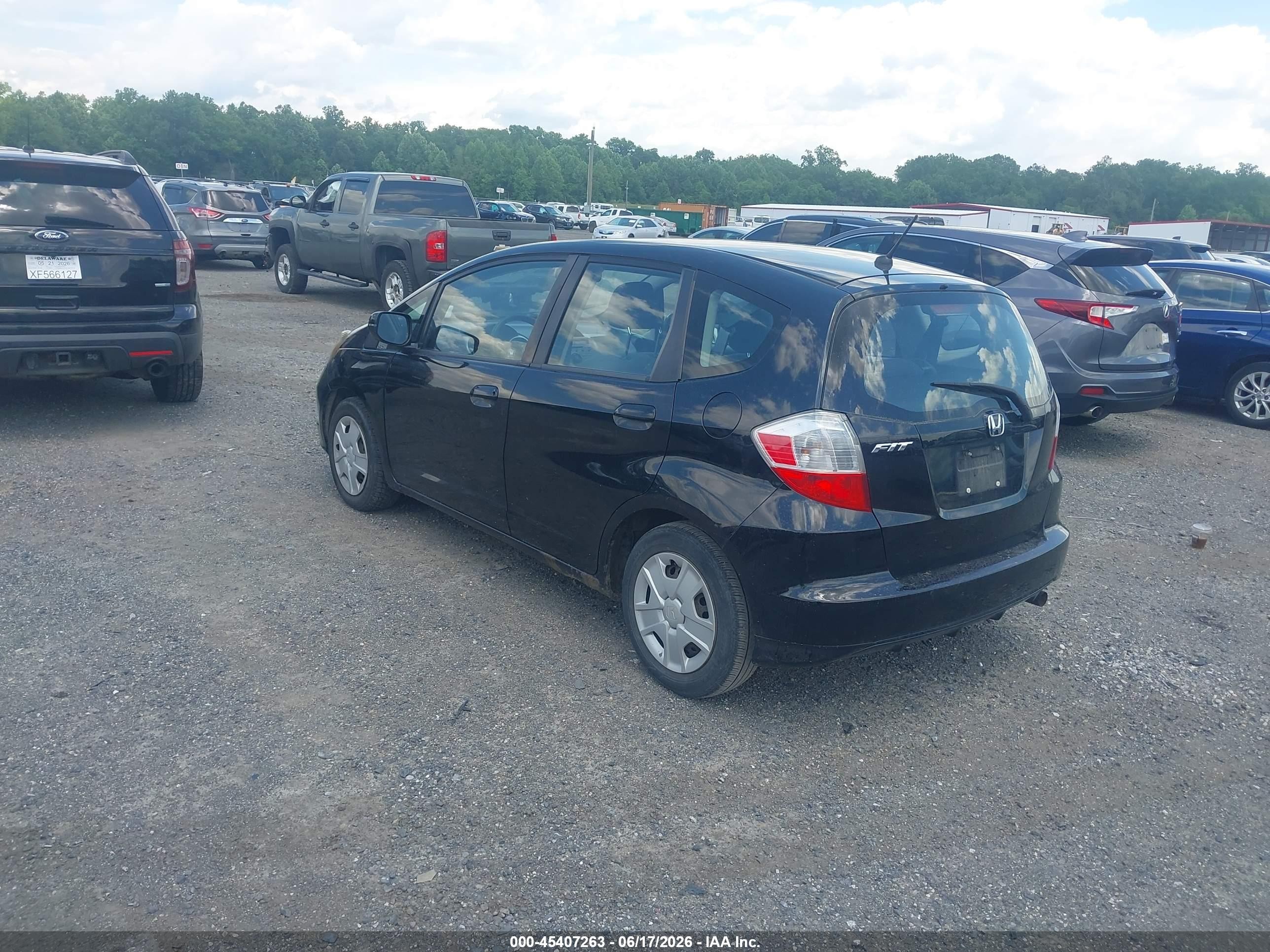 2013 Honda Fit   Black vin: JHMGE8G38DC012141