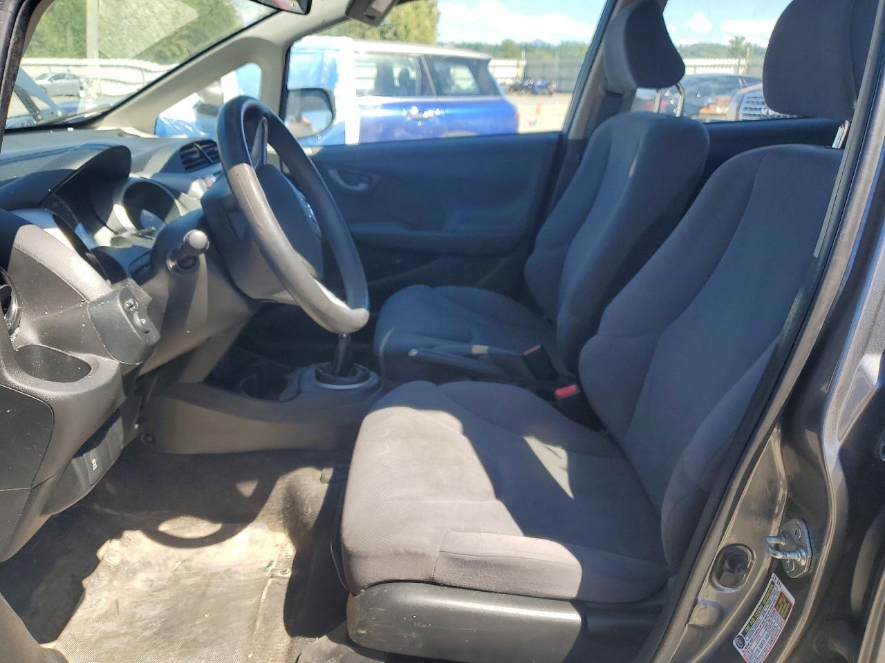 2013 Honda Fit Gray vin: JHMGE8G38DC067365