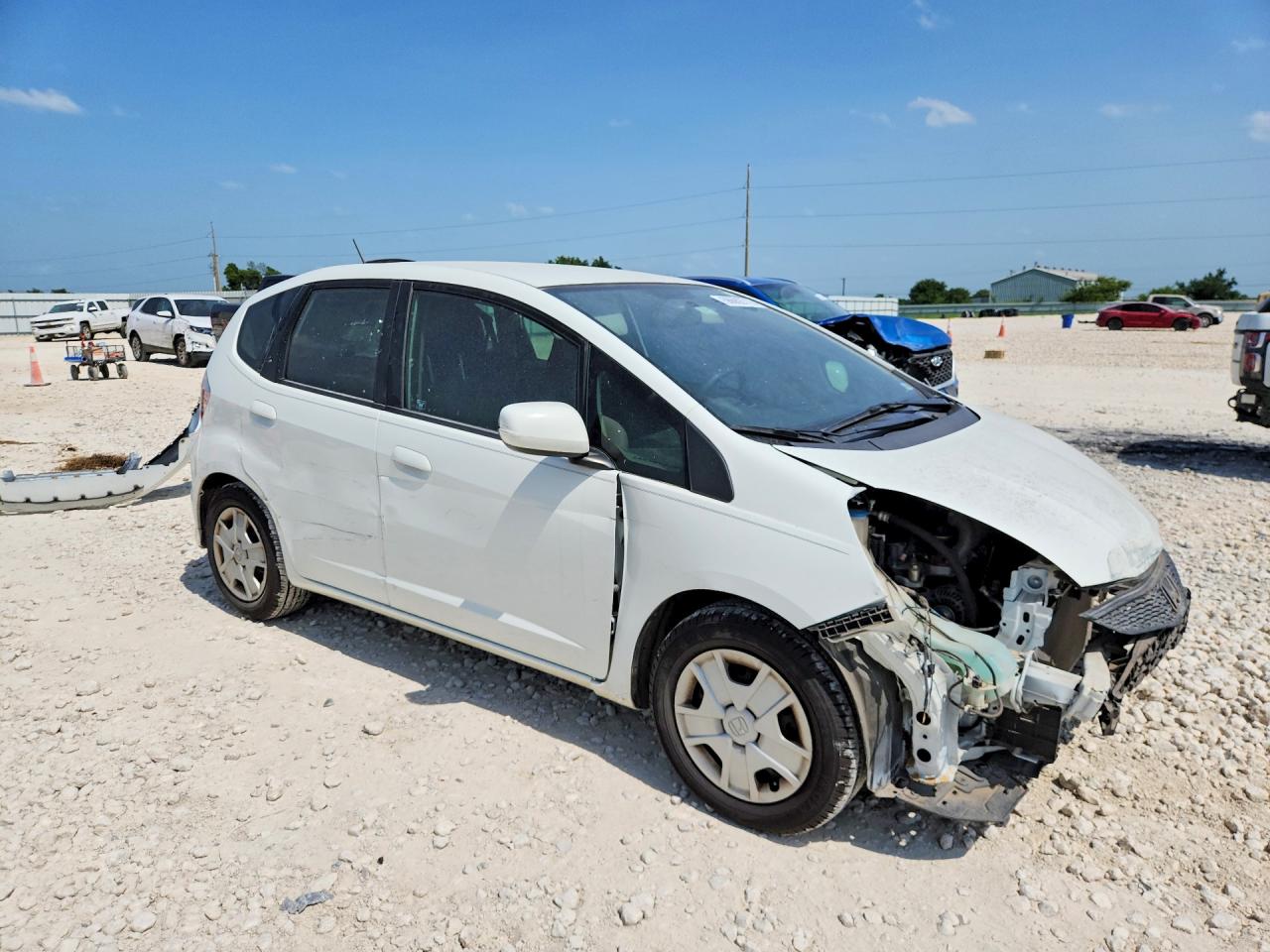2013 Honda Fit White vin: JHMGE8G39DC007997