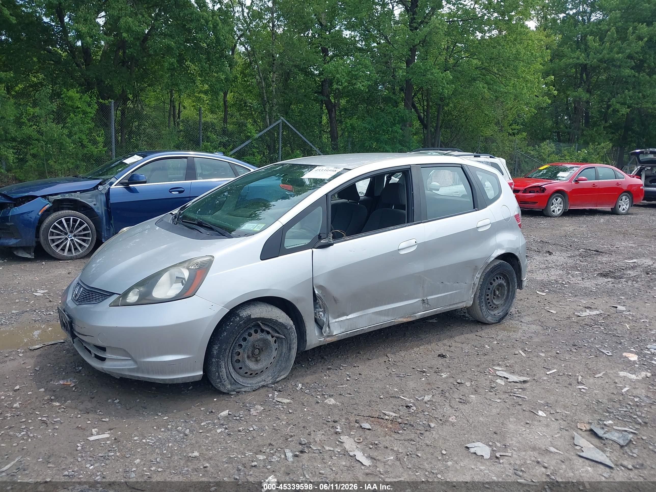 2011 Honda Fit   Silver vin: JHMGE8G3XBC007097