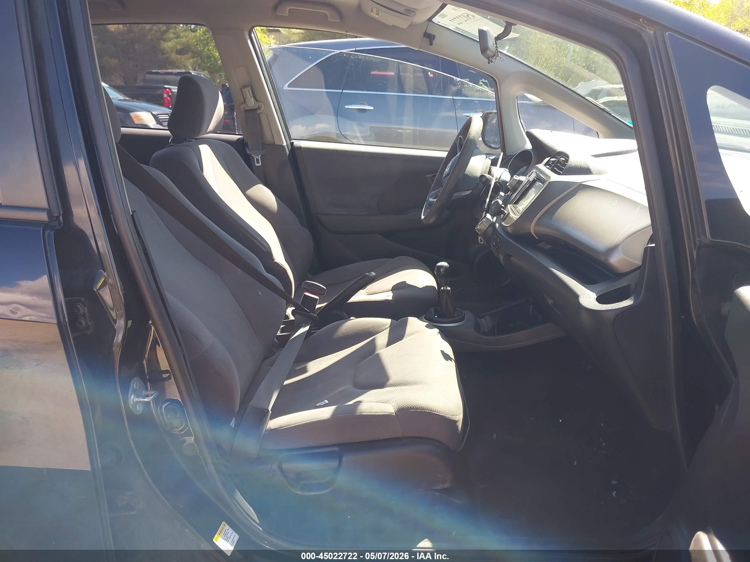 2011 Honda Fit   Black vin: JHMGE8G3XBS006344