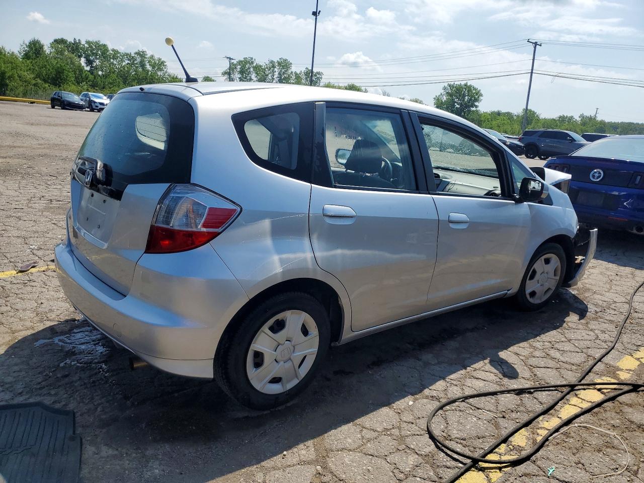2013 Honda Fit Silver vin: JHMGE8G3XDC007619