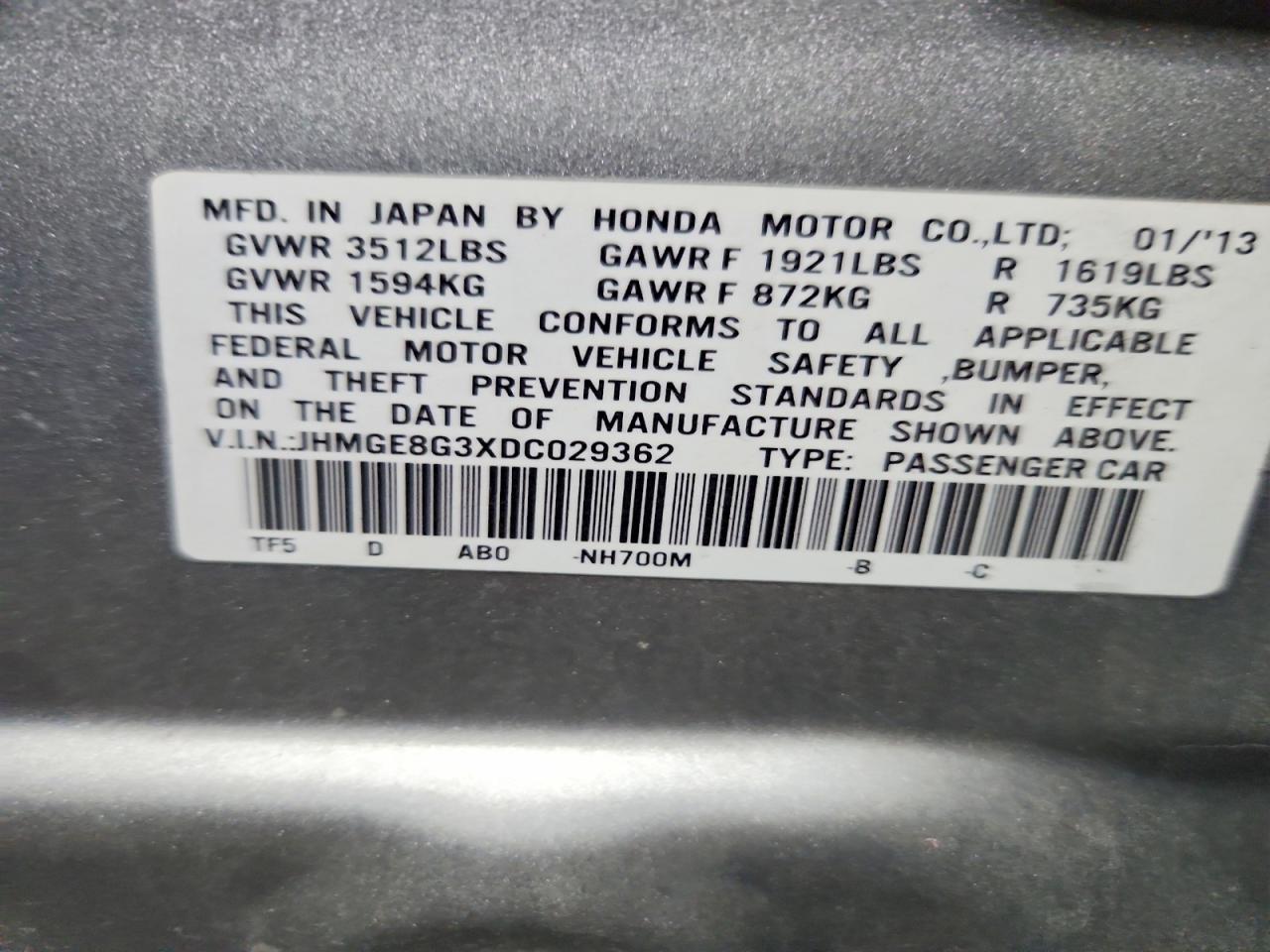 2013 Honda Fit Silver vin: JHMGE8G3XDC029362
