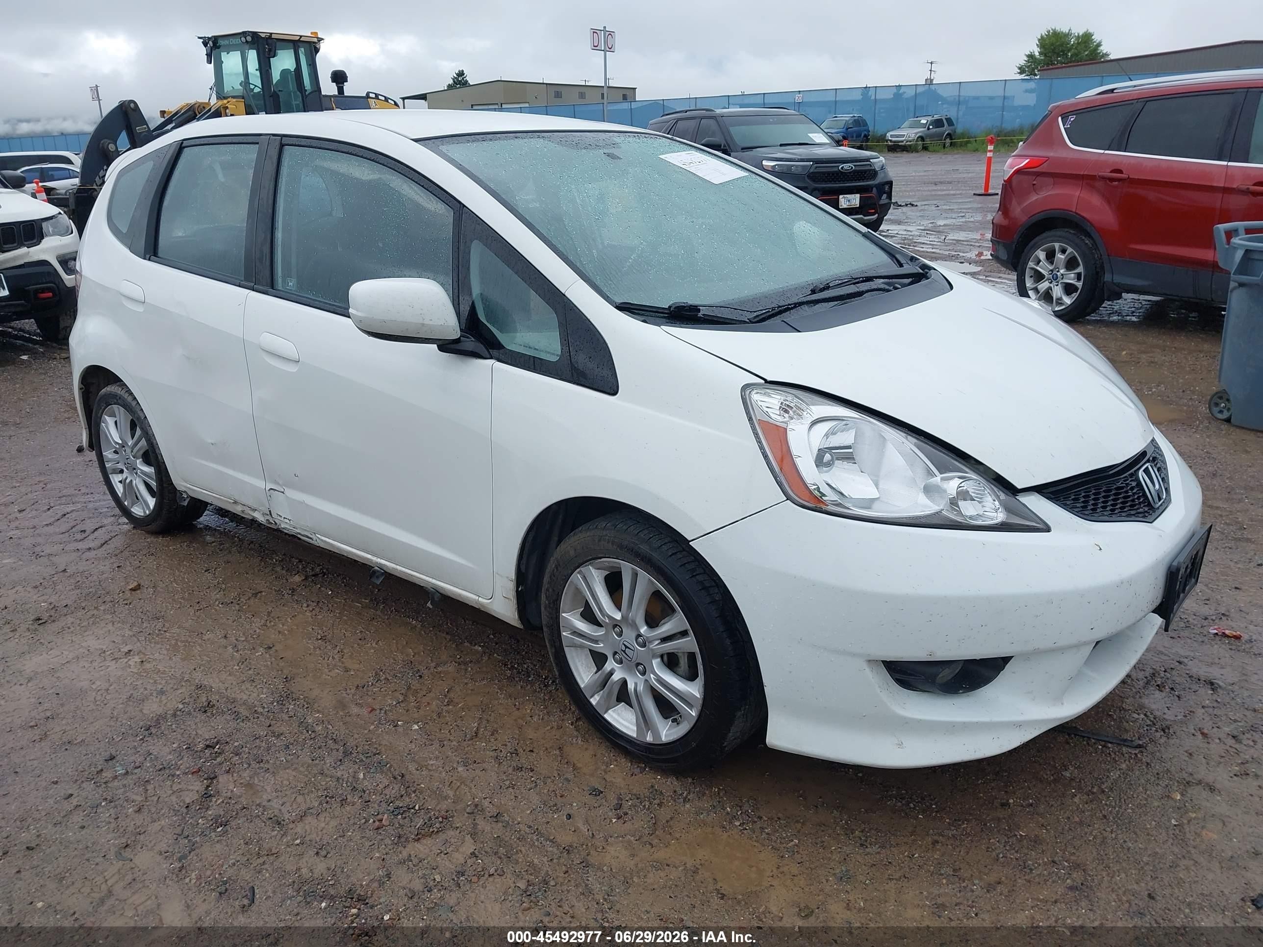 2010 Honda Fit Sport White vin: JHMGE8G40AC017774