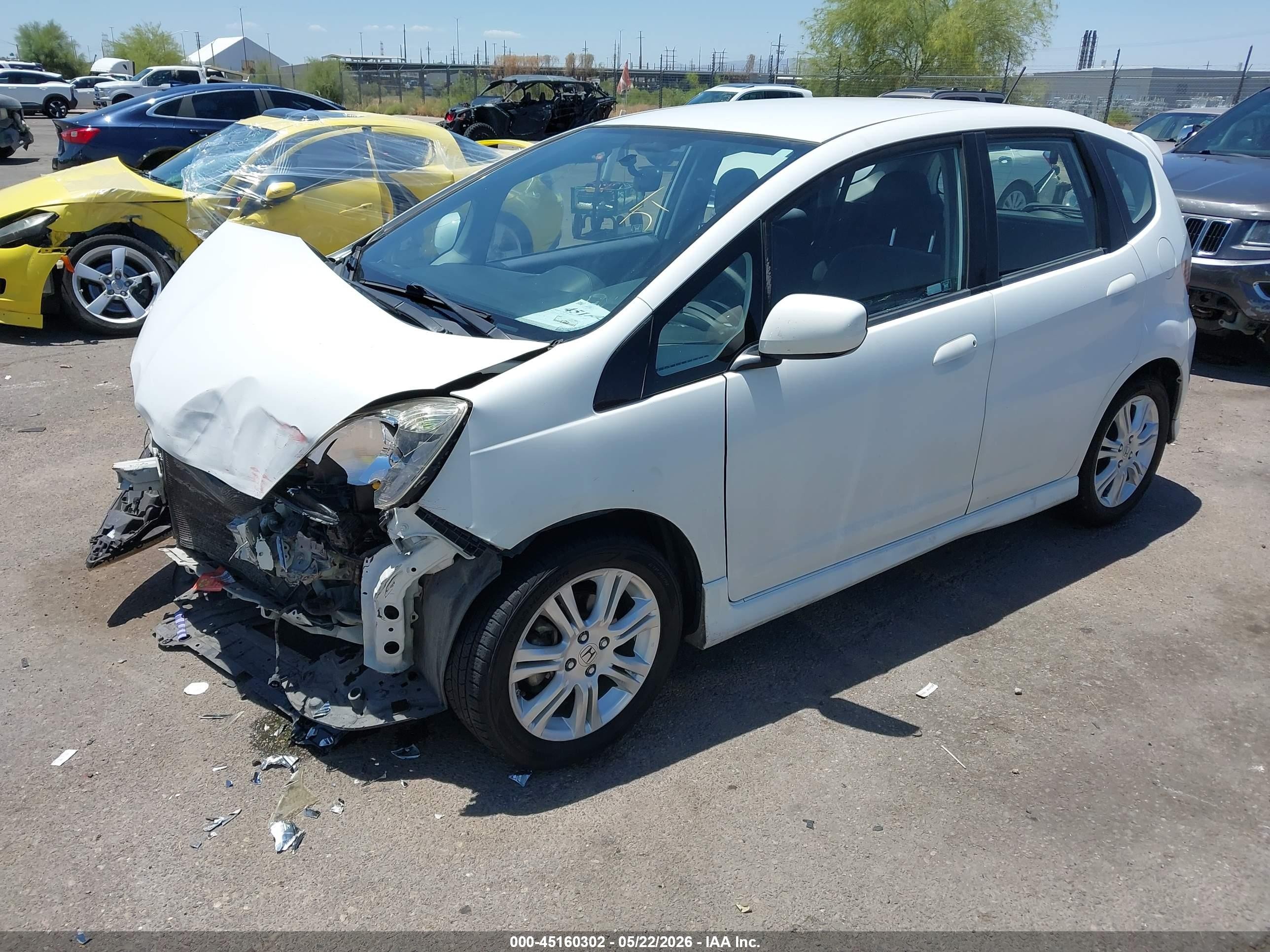 2010 Honda Fit Sport Белый vin: JHMGE8G40AS006473