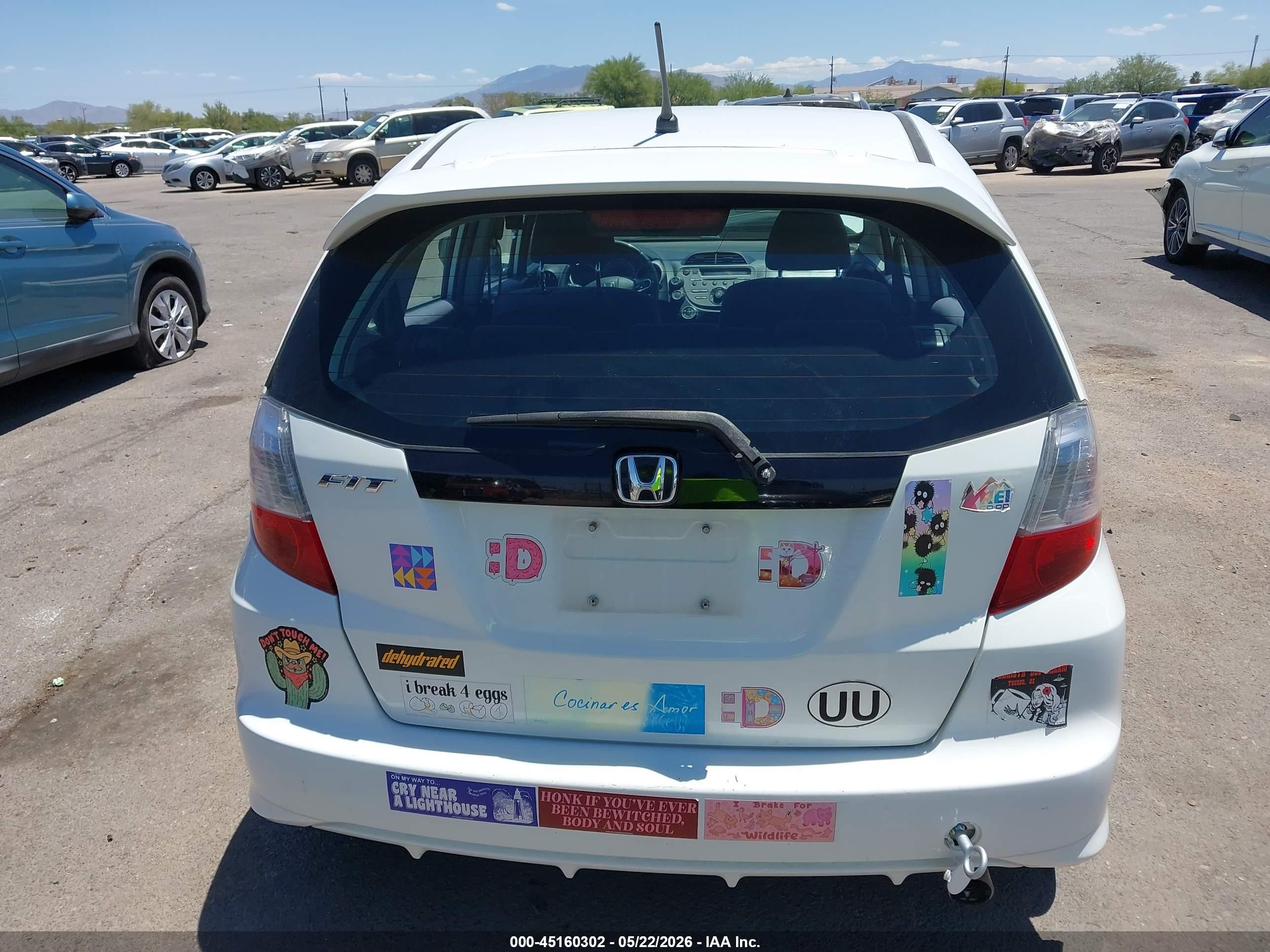 2010 Honda Fit Sport Белый vin: JHMGE8G40AS006473
