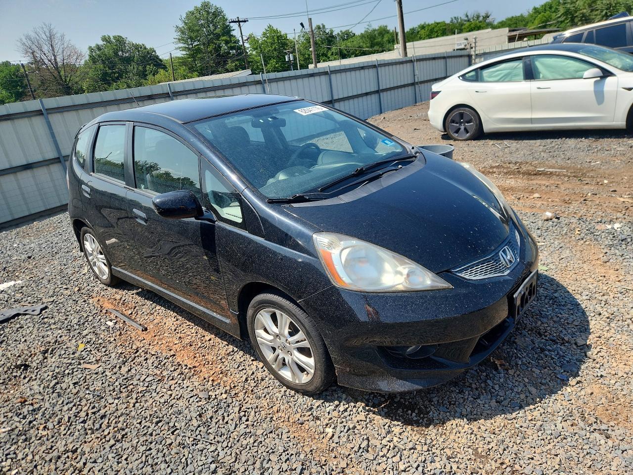 2010 Honda Fit Sport Black vin: JHMGE8G42AC002712