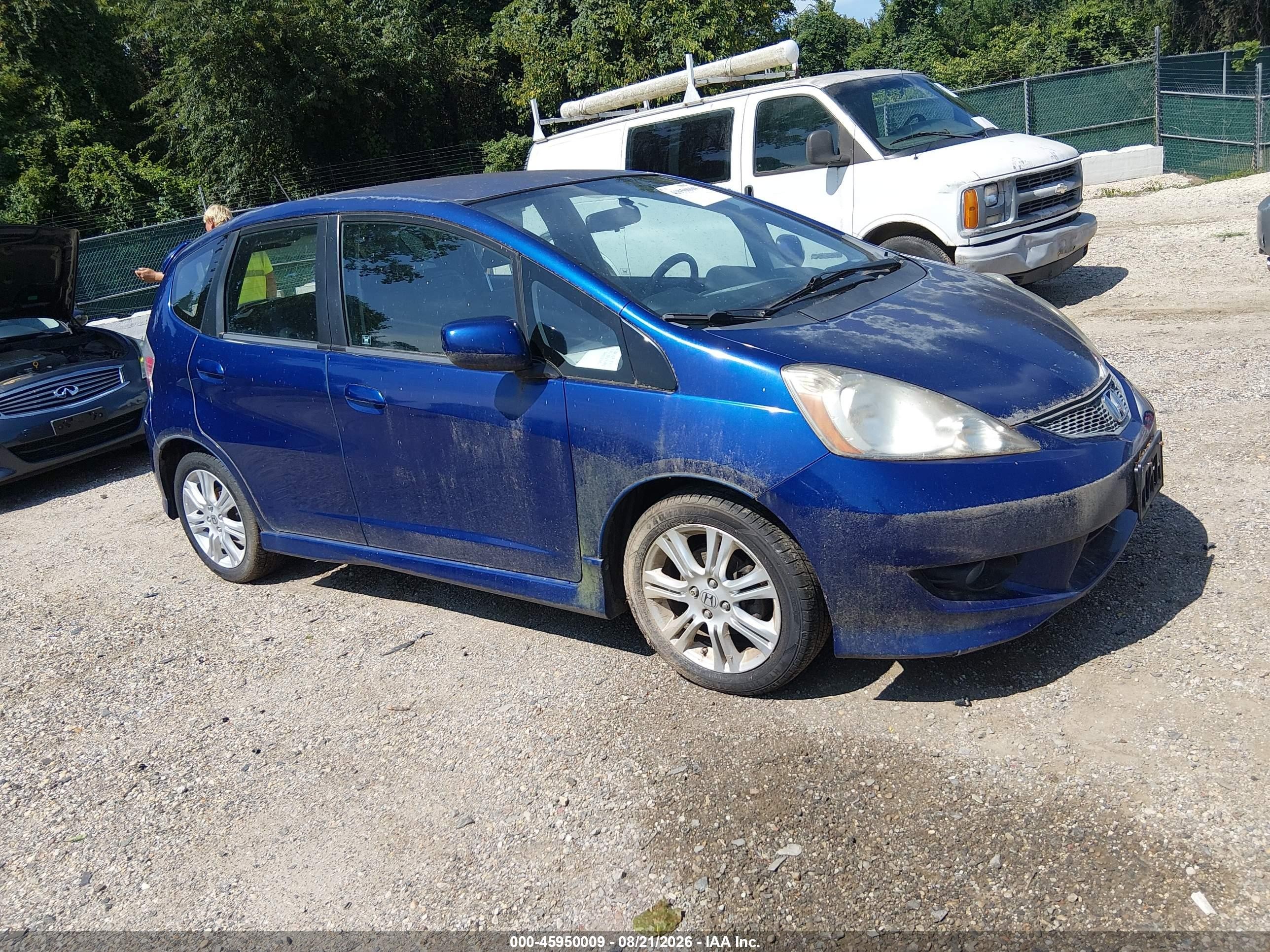 2010 Honda Fit Sport Blue vin: JHMGE8G43AS026426