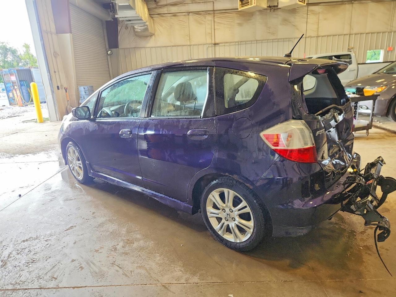 2010 Honda Fit Sport Blue vin: JHMGE8G46AC032506