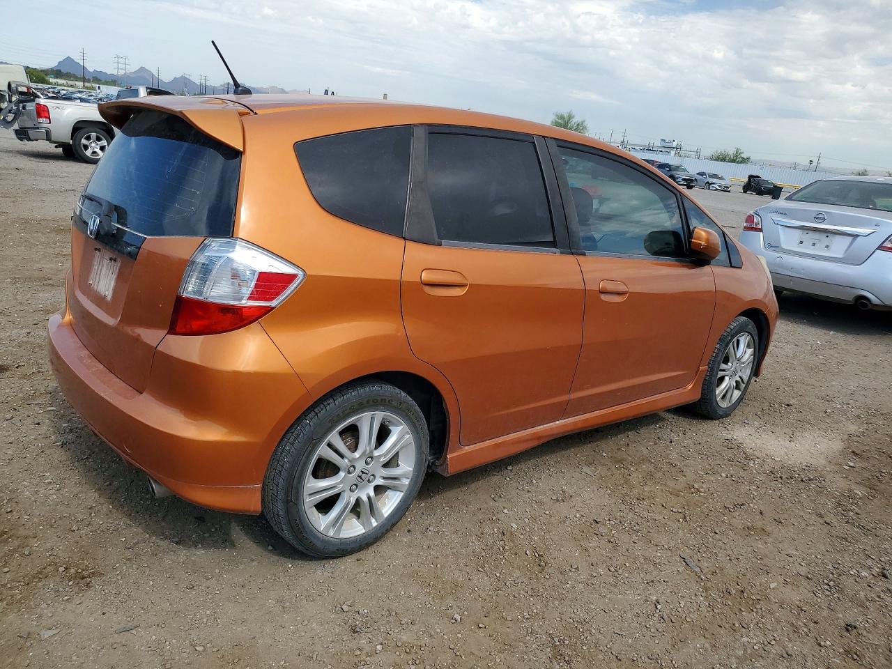 2010 Honda Fit Sport Оранжевый vin: JHMGE8G47AC022759