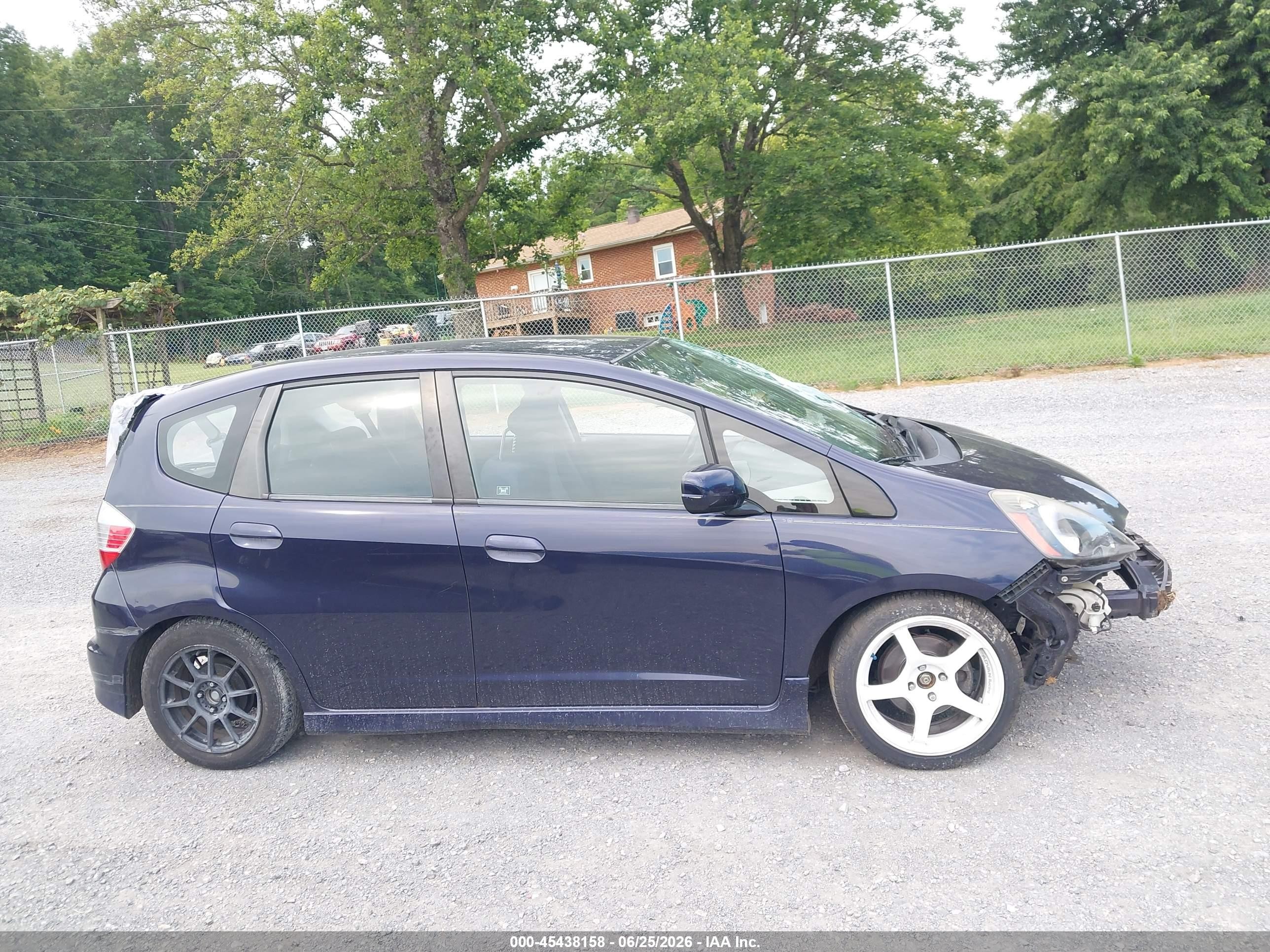 2010 Honda Fit Sport Blue vin: JHMGE8G48AS006818