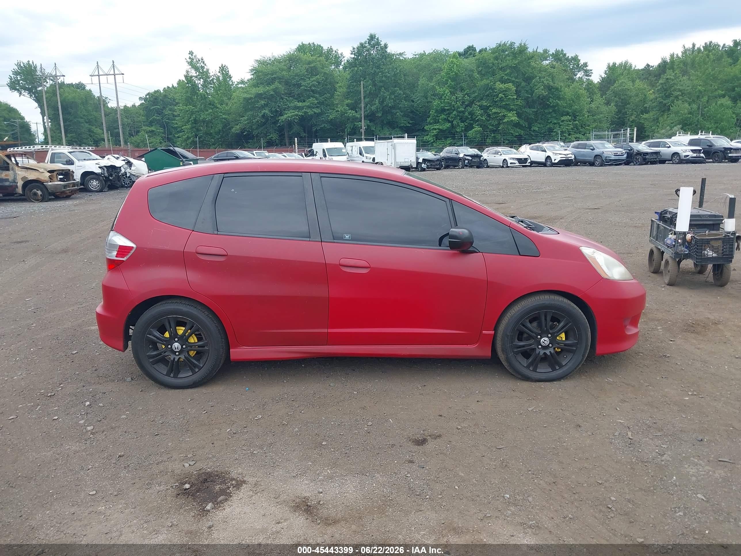 2010 Honda Fit Sport Red vin: JHMGE8G49AC007518