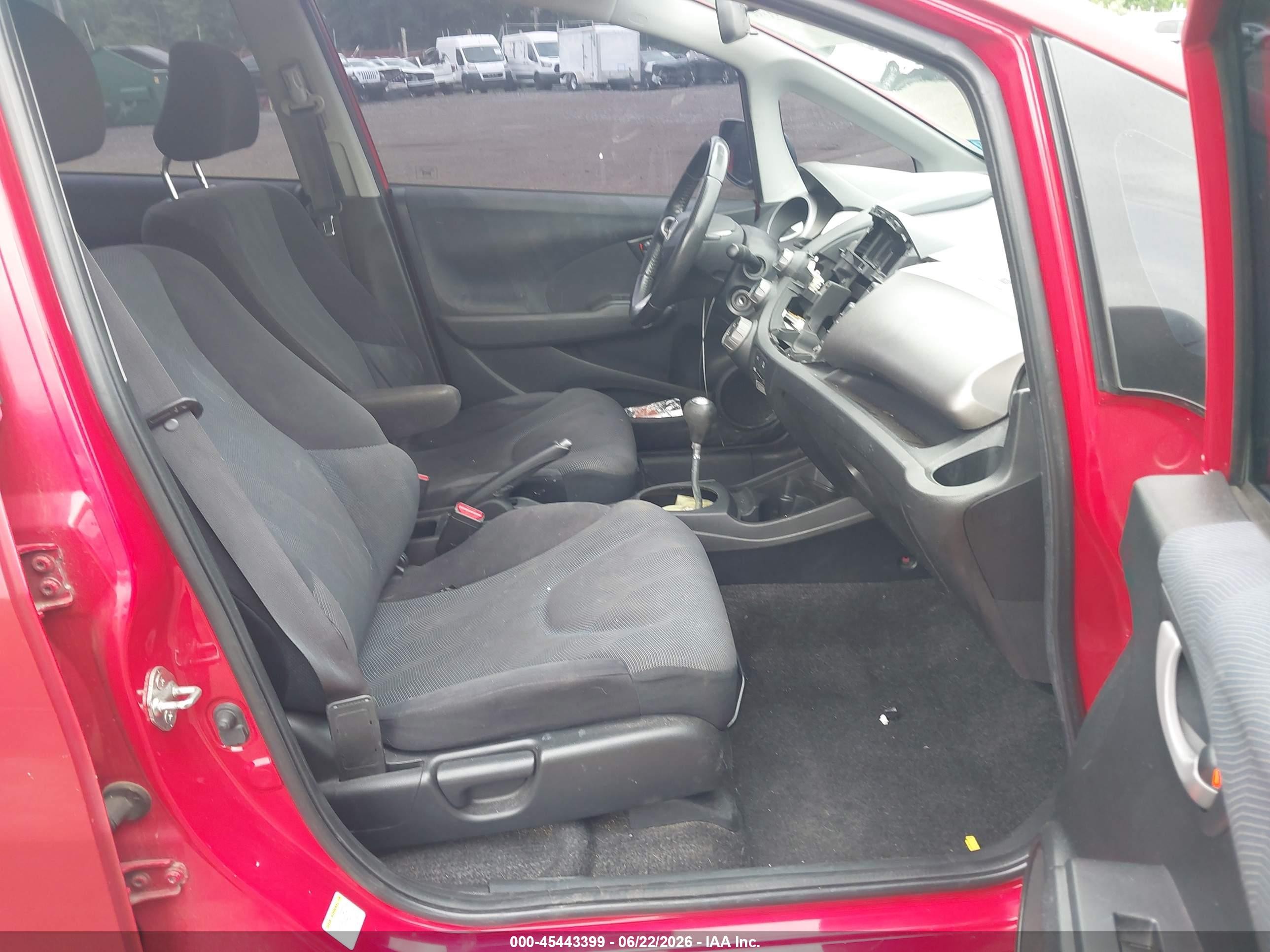 2010 Honda Fit Sport Red vin: JHMGE8G49AC007518