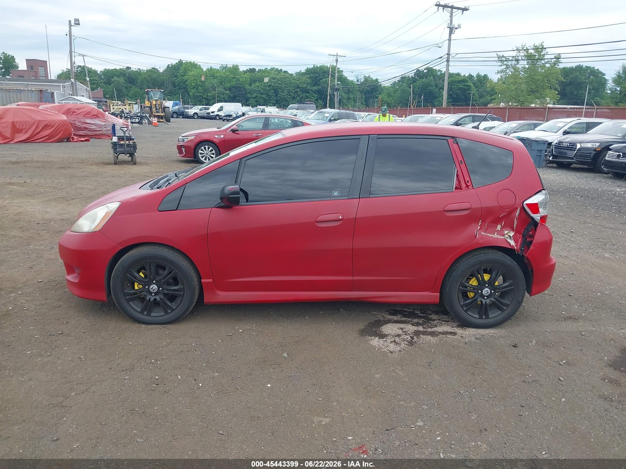 2010 Honda Fit Sport Red vin: JHMGE8G49AC007518