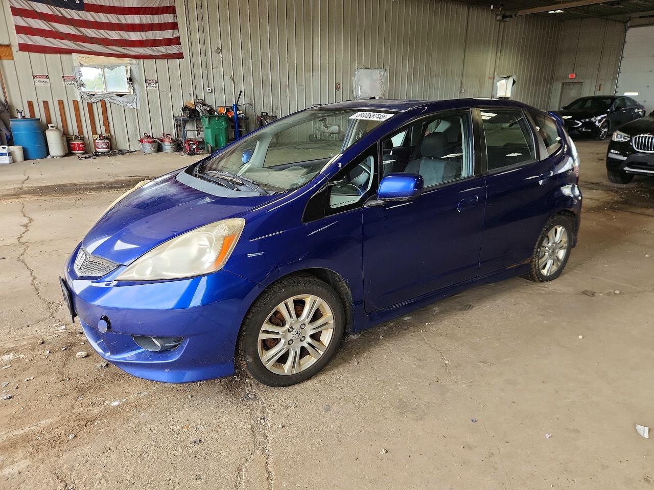 2010 Honda Fit Sport Blue vin: JHMGE8G49AS006777