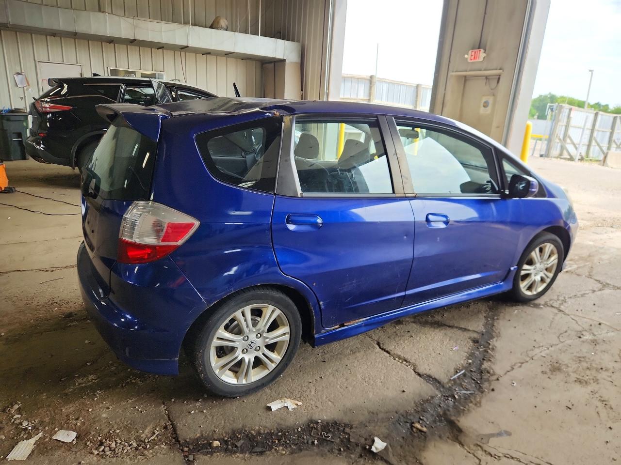 2010 Honda Fit Sport Blue vin: JHMGE8G49AS006777