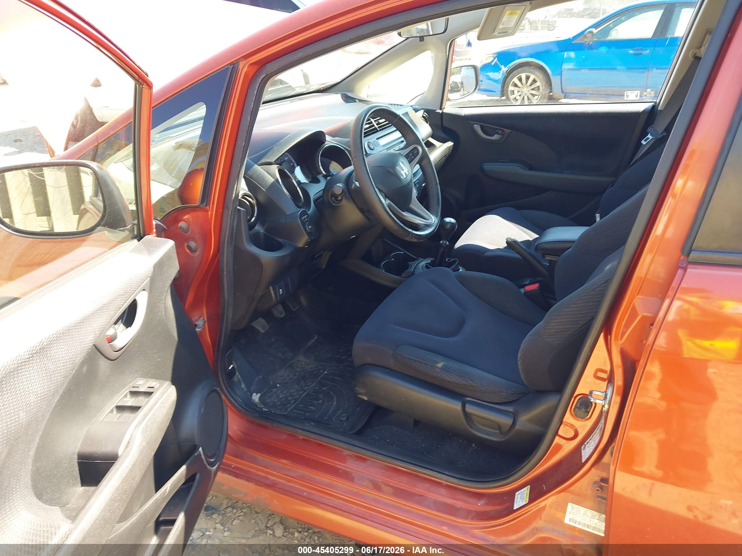 2012 Honda Fit Sport Orange vin: JHMGE8G50CC010724