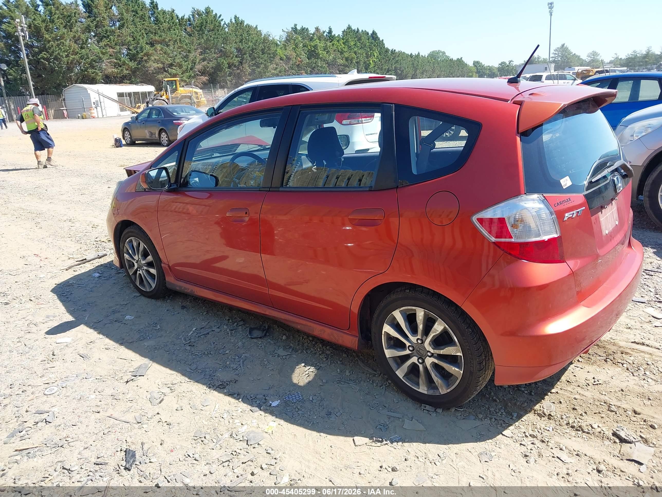 2012 Honda Fit Sport Orange vin: JHMGE8G50CC010724