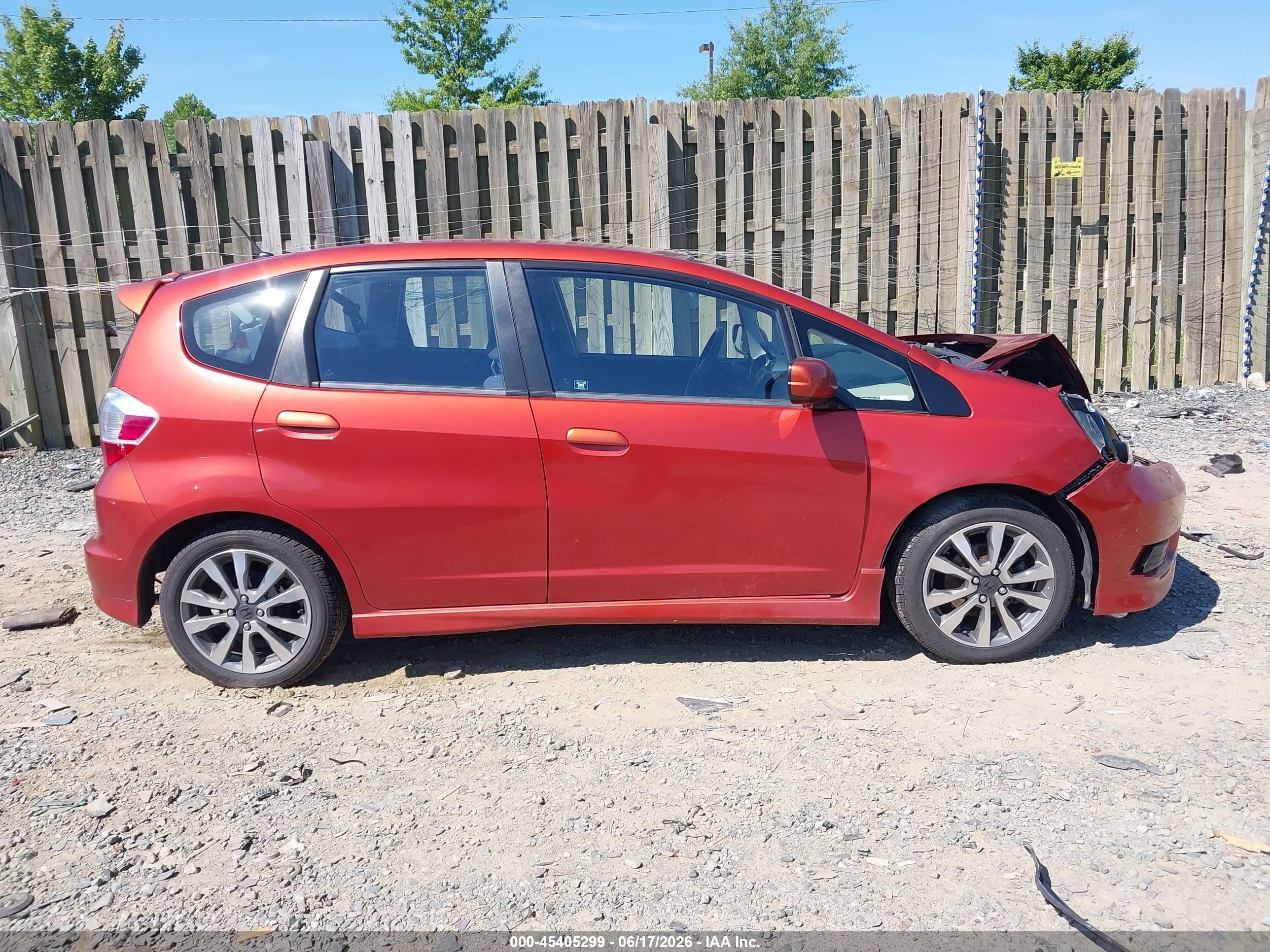 2012 Honda Fit Sport Orange vin: JHMGE8G50CC010724