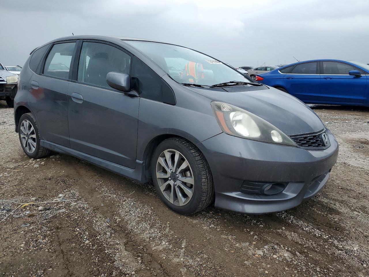 2013 Honda Fit Sport Gray vin: JHMGE8G50DC035074