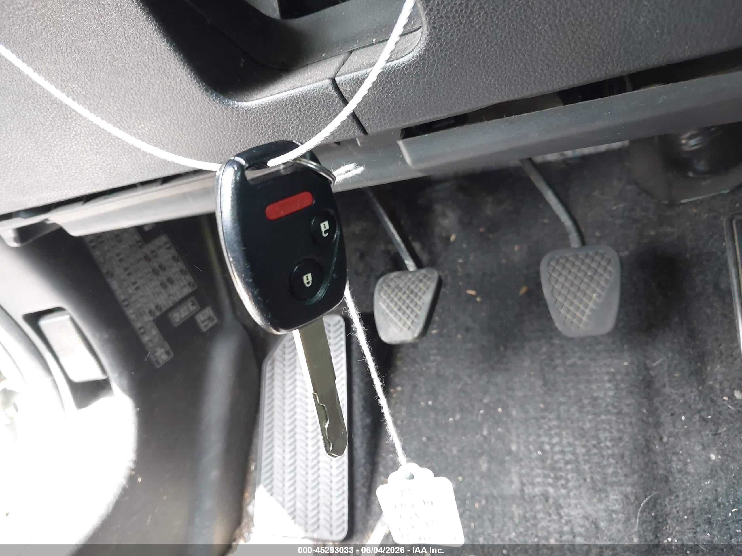 2013 Honda Fit Sport Белый vin: JHMGE8G51DC039022