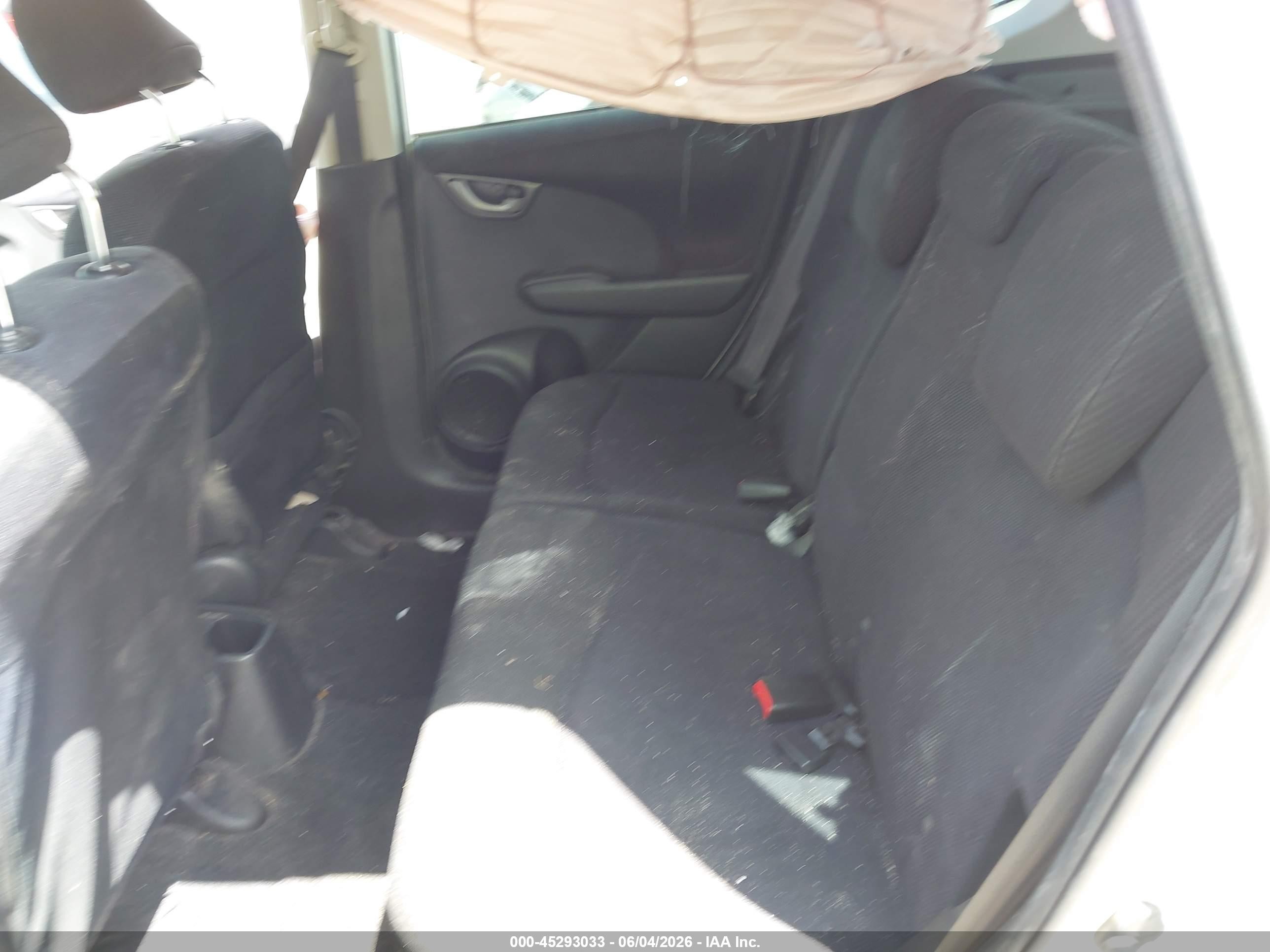 2013 Honda Fit Sport Белый vin: JHMGE8G51DC039022