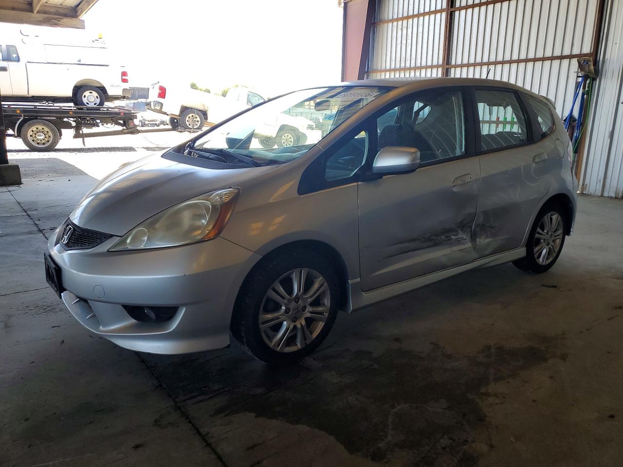 2011 Honda Fit Sport Серебряный vin: JHMGE8G54BS007460