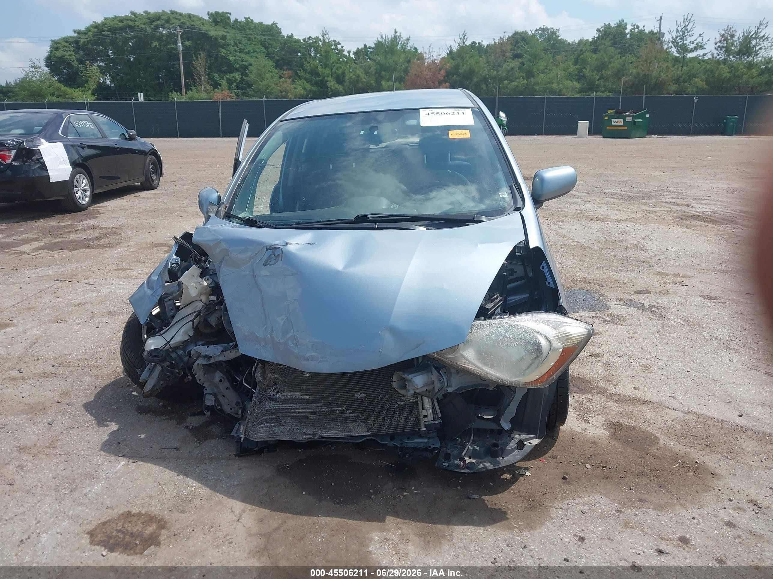 2011 Honda Fit Sport Blue vin: JHMGE8G56BC017546